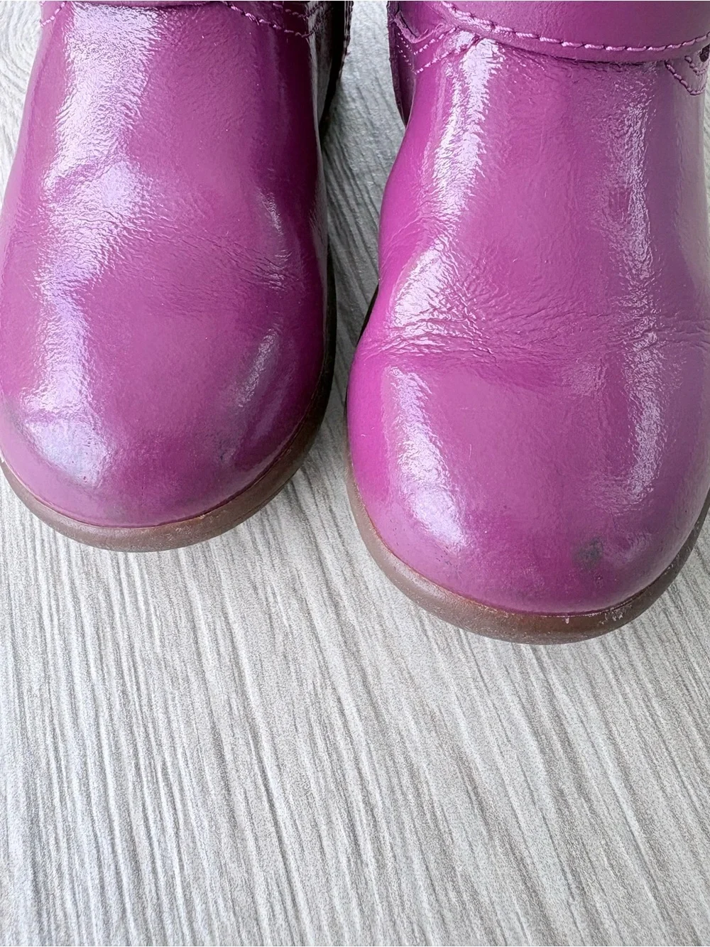 UGG Australia Gemma Patent Leather Magenta Boots Rhinestone Toddler Size 8.5